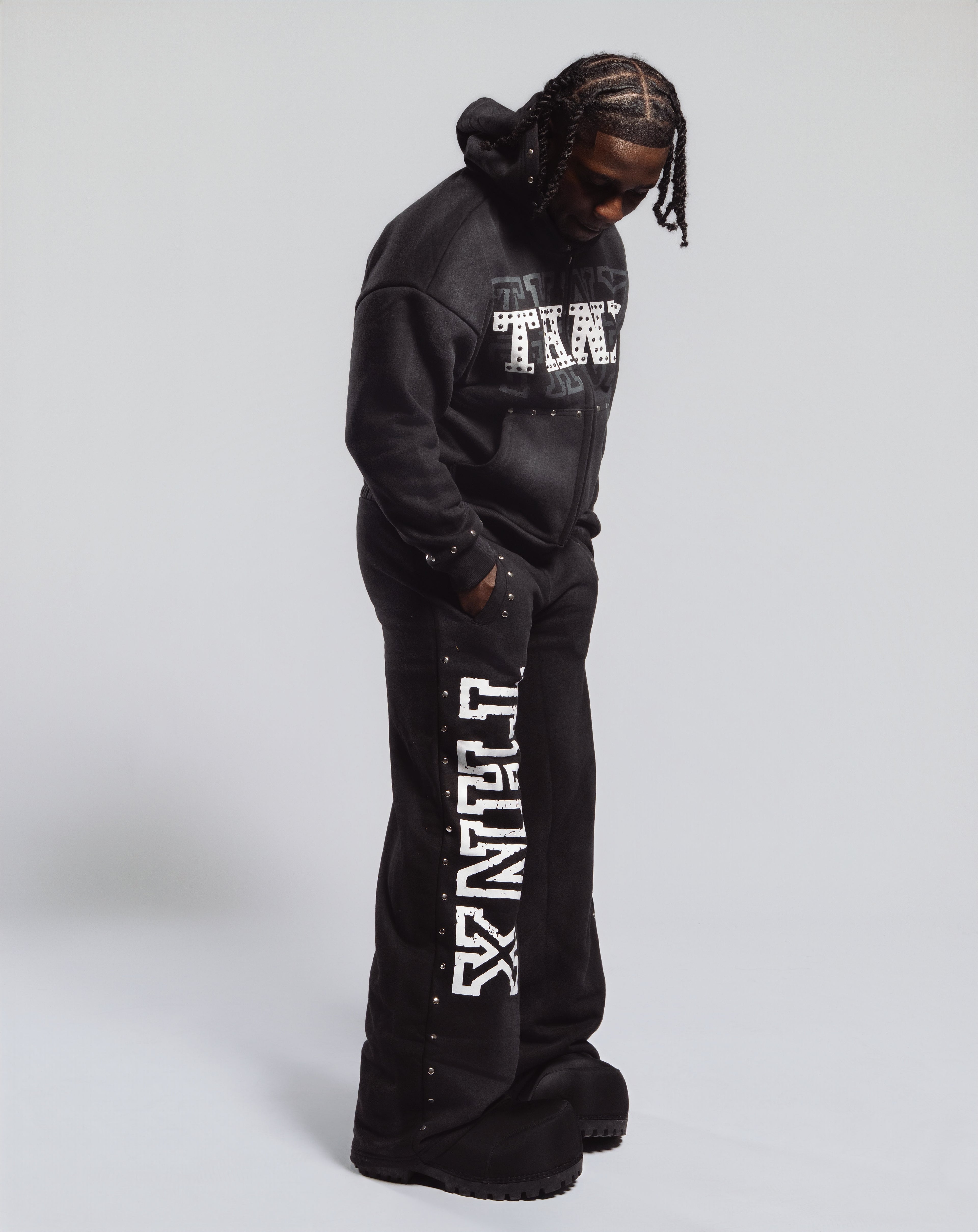 Thnx Gemstone Set Black